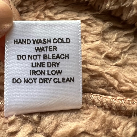 NWOT HYFVE FAUX FUR HOODIE JACKET | Mocha size S - Picture 9 of 9